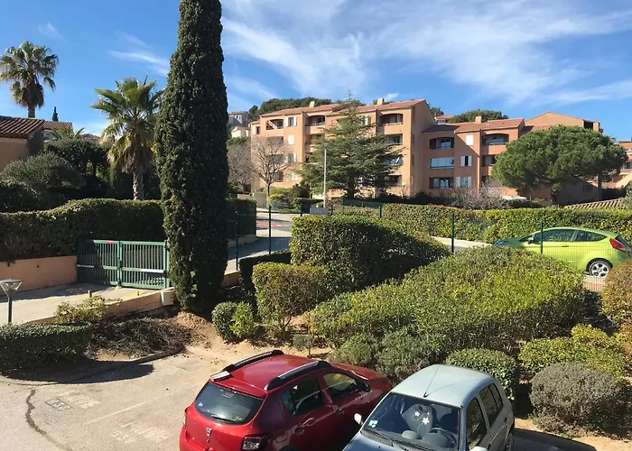 T2 Proche Apartment